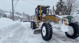 Kapanan 412 mahalle yolunu ulaşıma açıldı