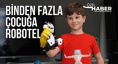 Depremzede çocuklar için talep topluyorlar