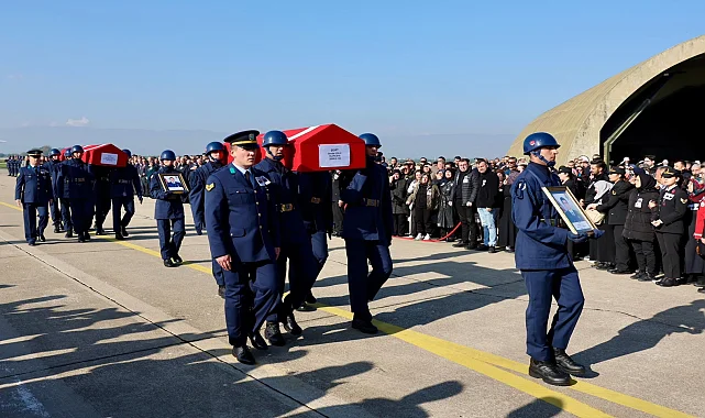 C-130 şehitlerinden Bursalı 2 kahramanı da yüzlerce kişi uğurladı