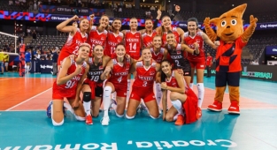 Türkiye, Avrupa Voleybol Şampiyonası'nda ilk 8'de